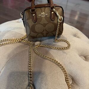 Authentic coach chain bag